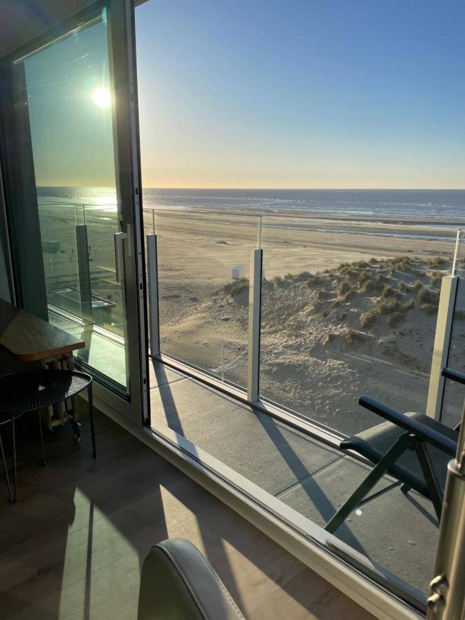 Koksijde Zeedijk Res Manh Apartment ภายนอก รูปภาพ