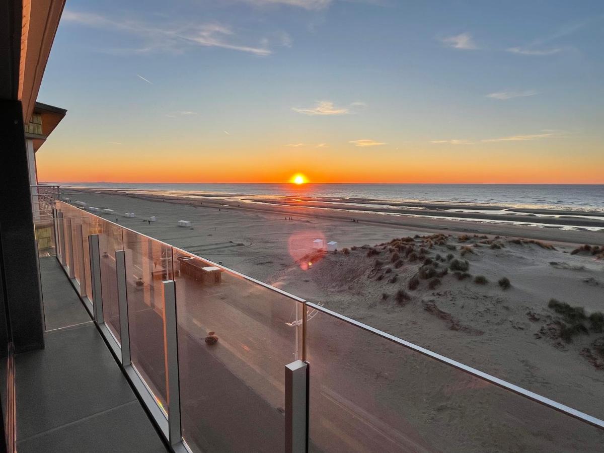 Koksijde Zeedijk Res Manh Apartment ภายนอก รูปภาพ