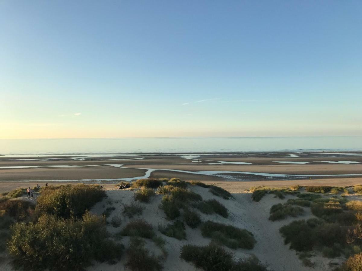 Koksijde Zeedijk Res Manh Apartment ภายนอก รูปภาพ
